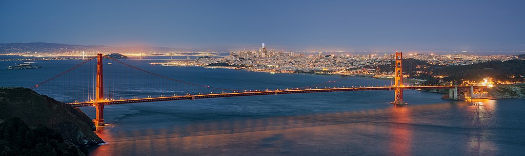 San Francisco Golden Gate Bridge at Blue Hour